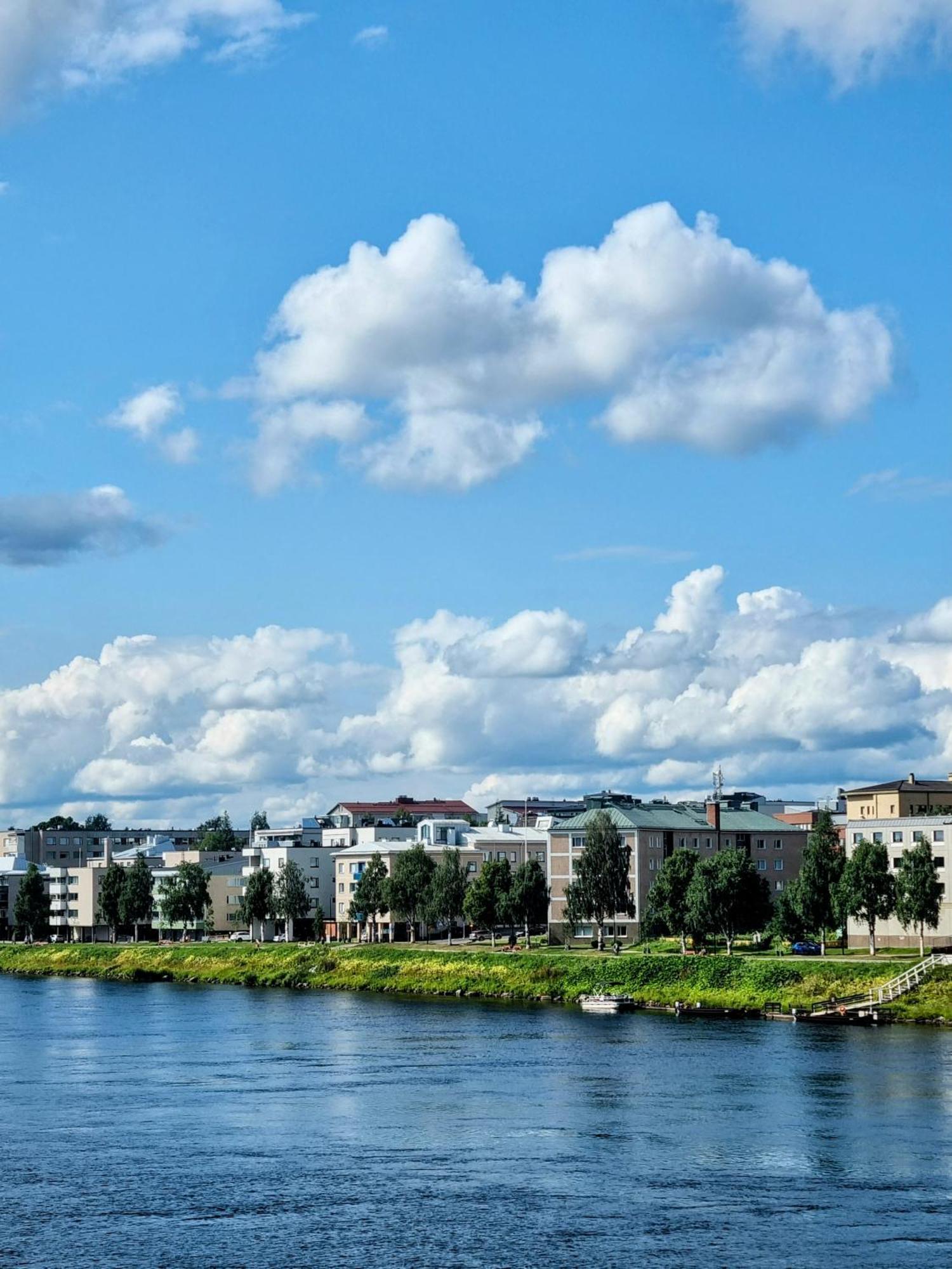 Holiday Pink Pearl Apartment Rovaniemi Exterior foto